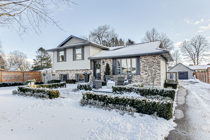 2 at 71 Street West, Otterville