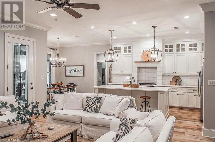 7-august-crescent-otterville-04 at 7 August Crescent, Otterville