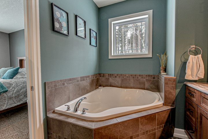 19 at 273 7th Concession Road, Harley