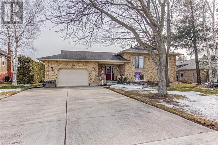 19-wood-street-e-springford-00 at 19 Wood Street E, Springford