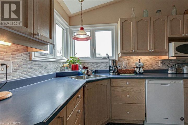 19-wood-street-e-springford-06 at 19 Wood Street E, Springford