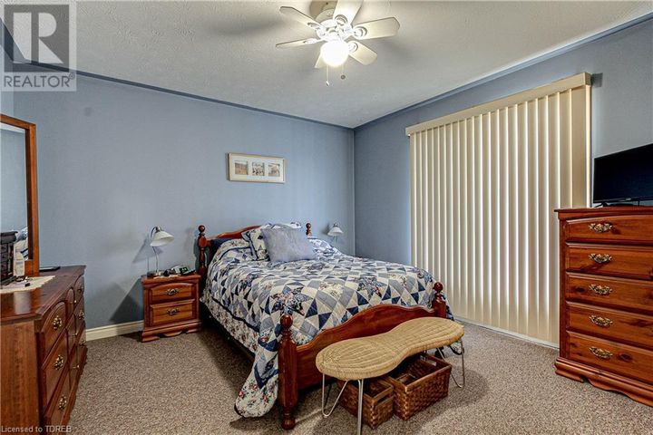 19-wood-street-e-springford-17 at 19 Wood Street E, Springford