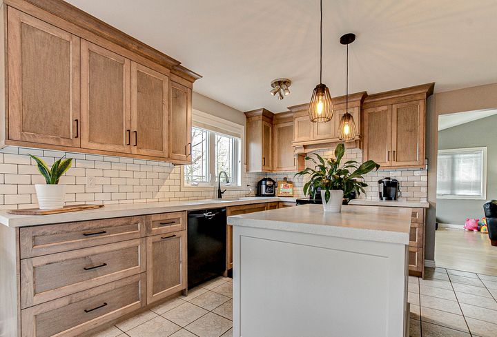 12 at 92 Mill Street West, Otterville