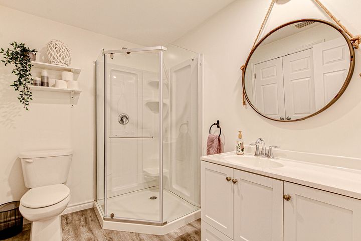 251 at 92 Mill Street West, Otterville