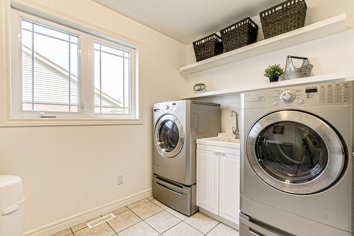 265 at 92 Mill Street West, Otterville