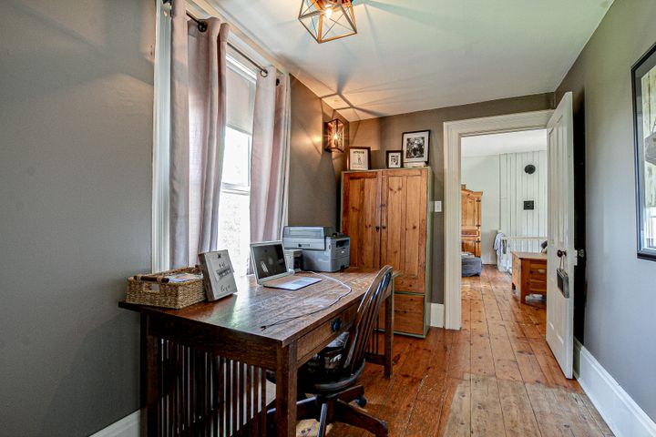 381 at 323615 Mount Elgin Road, Mount Elgin