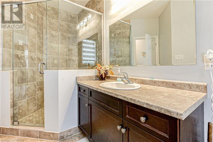 7-snyder-court-burgessville-20 at 7 Snyder Court, Burgessville