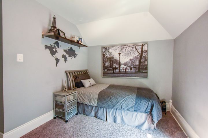 19 at 5 Court Street E, Norwich