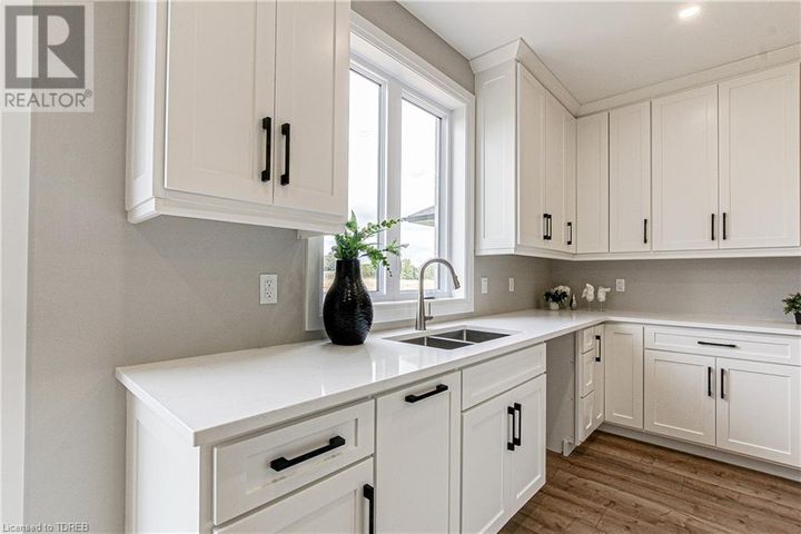 78-sunview-drive-norwich-08 at 78 Sunview Drive, Norwich