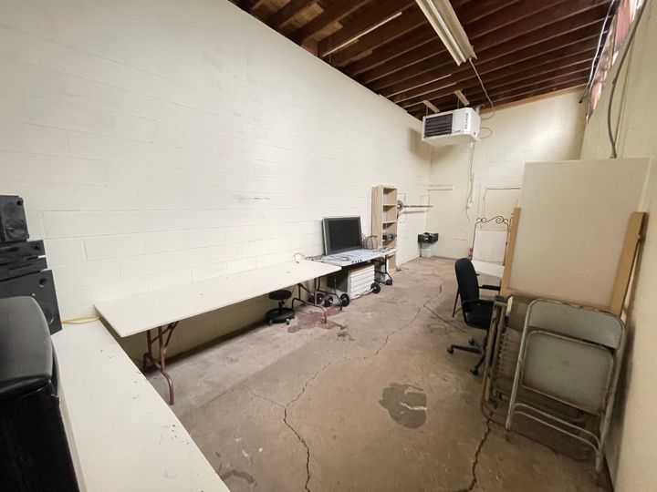 8 at 150 Talbot Street, Courtland