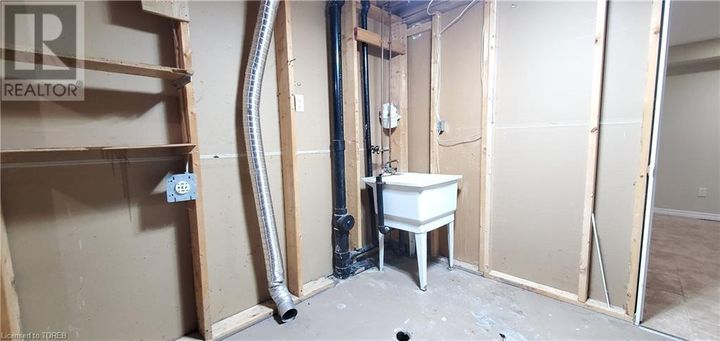 10-dufferin-street-unit-11-norwich-13 at 10 DUFFERIN Street 11, Norwich