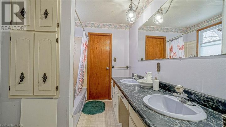 732695-pick-line-otterville-26 at 732695 Pick Line, Otterville