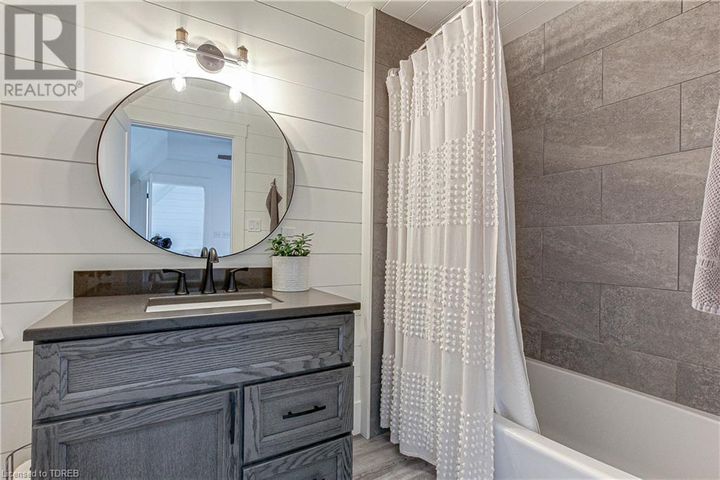 213-bostwick-road-norfolk-county-29 at 213 Bostwick Road, Norfolk County