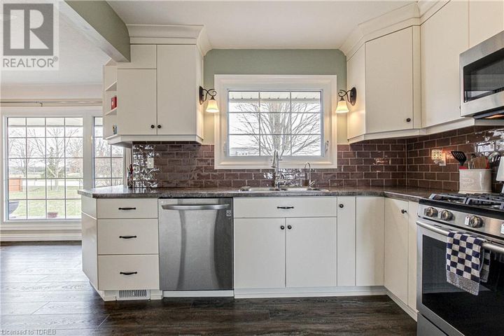 509-main-street-e-springford-14 at 509 Main Street E, Springford