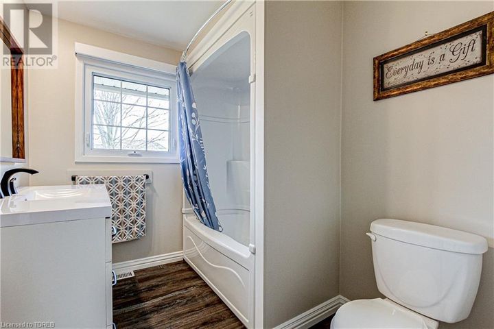 509-main-street-e-springford-26 at 509 Main Street E, Springford