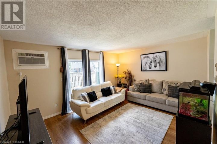 10-dufferin-street-unit-9-norwich-13 at 10 DUFFERIN Street 9, Norwich