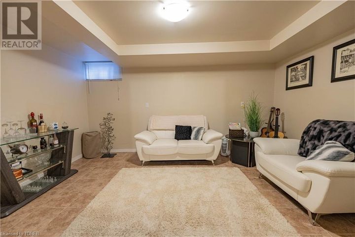 10-dufferin-street-unit-9-norwich-27 at 10 DUFFERIN Street 9, Norwich