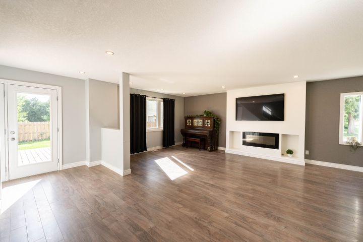 _dsc9744 at 4422 West Windham Quarterline Road, Windham