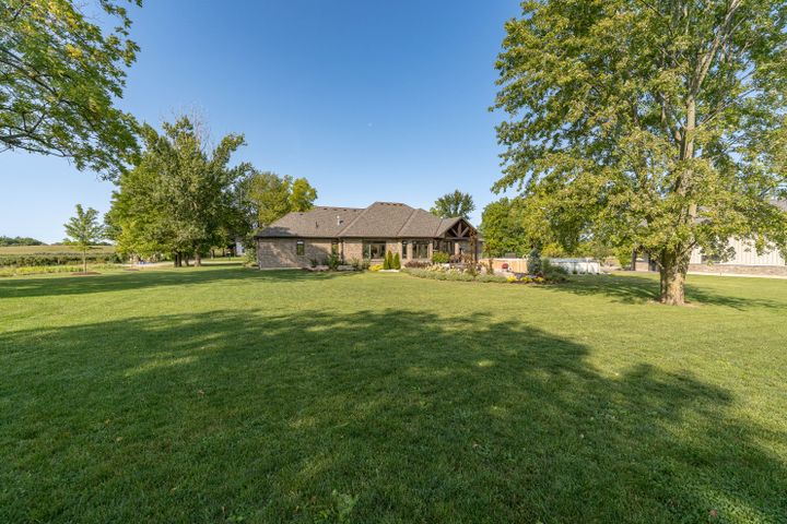 _dsc0732 at 813400 Base Line, Norwich