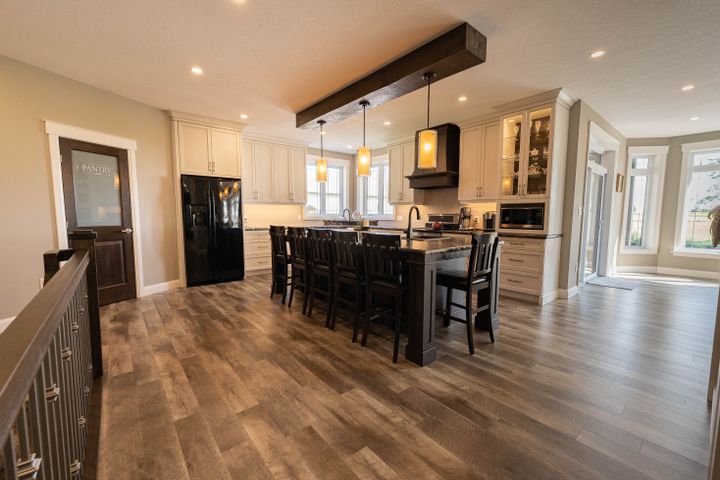 _dsc0861 at 813400 Base Line, Norwich