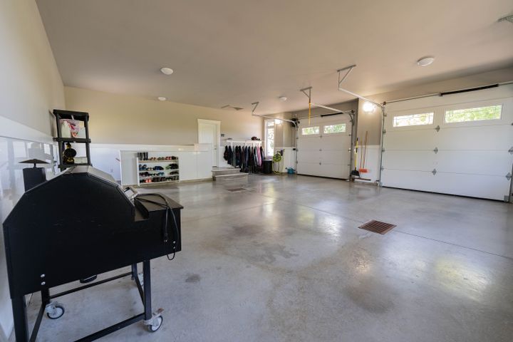 _dsc0897 at 813400 Base Line, Norwich