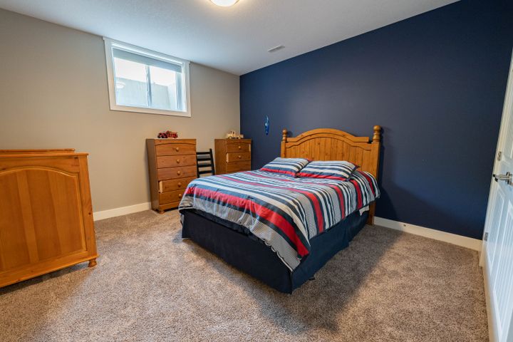 _dsc0954 at 813400 Base Line, Norwich