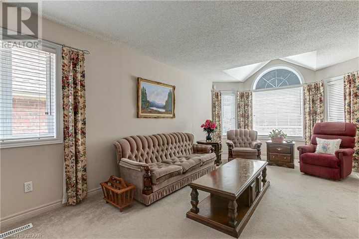 33-pembers-pass-woodstock-09 at 33 Pember's Pass, Woodstock