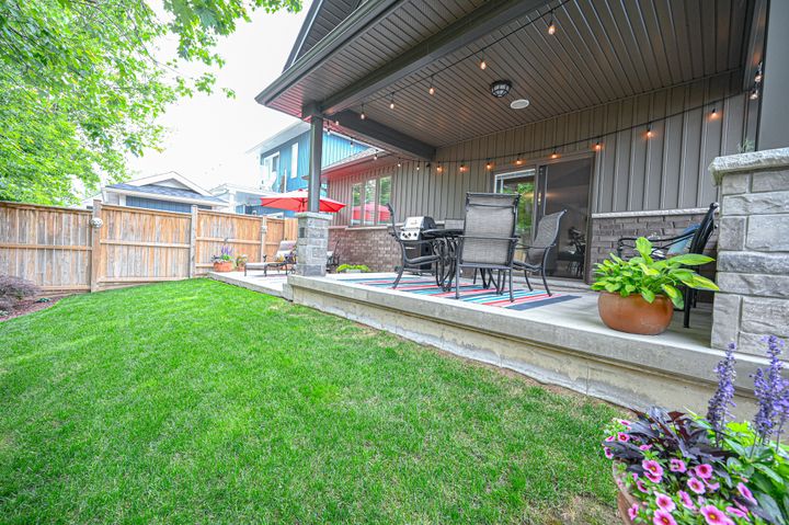 untitled-1546 at 12 Clayton Street