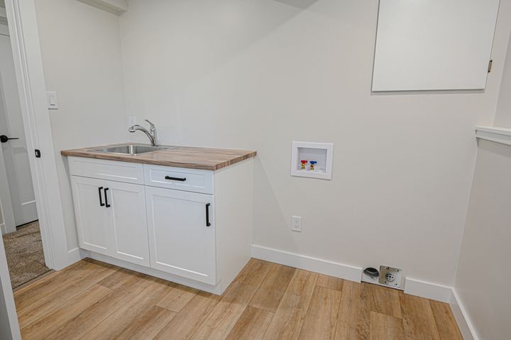 untitled-1662 at 32 Centre Street, Norwich