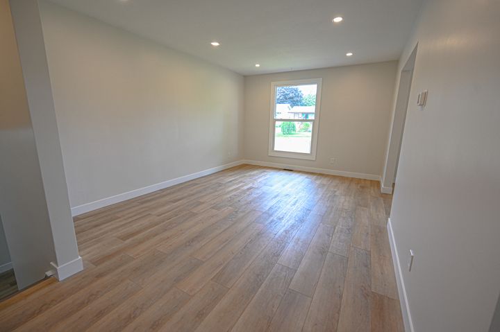 untitled-1673 at 32 Centre Street, Norwich