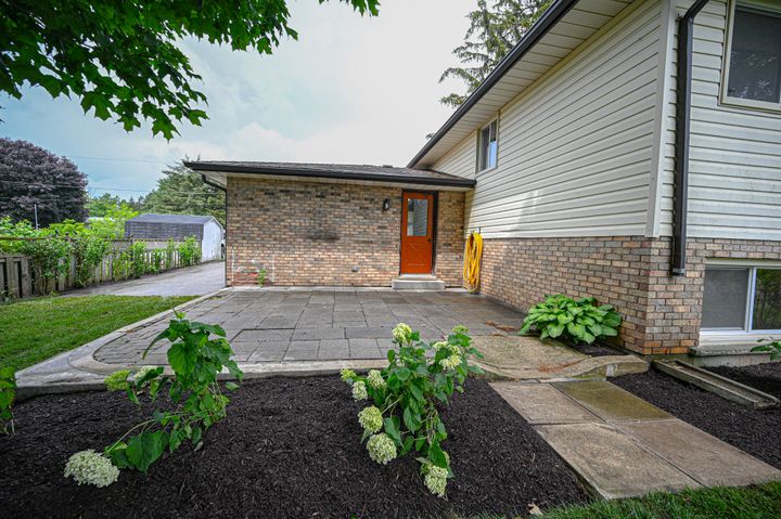 untitled-1681 at 32 Centre Street, Norwich