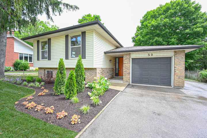 untitled-1699 at 32 Centre Street, Norwich