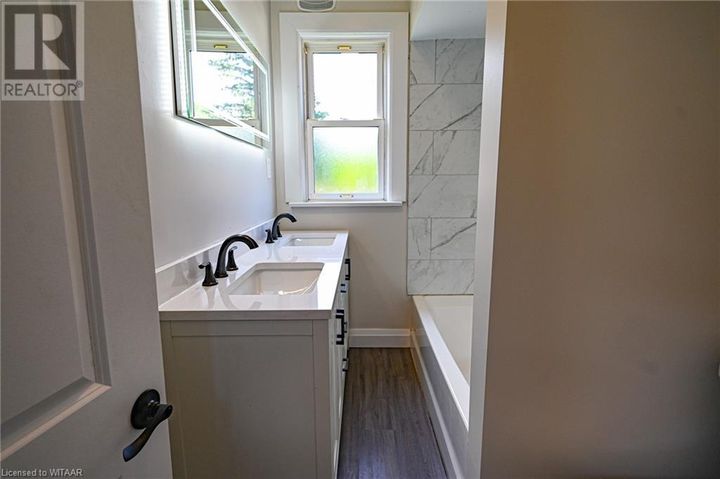 194-hunter-street-woodstock-22 at 194 Hunter Street, Woodstock