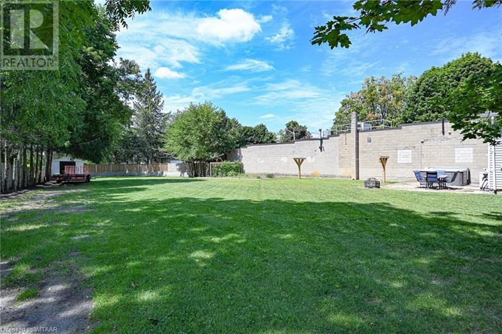 422-queen-street-delhi-04 at 422 Queen Street, Delhi