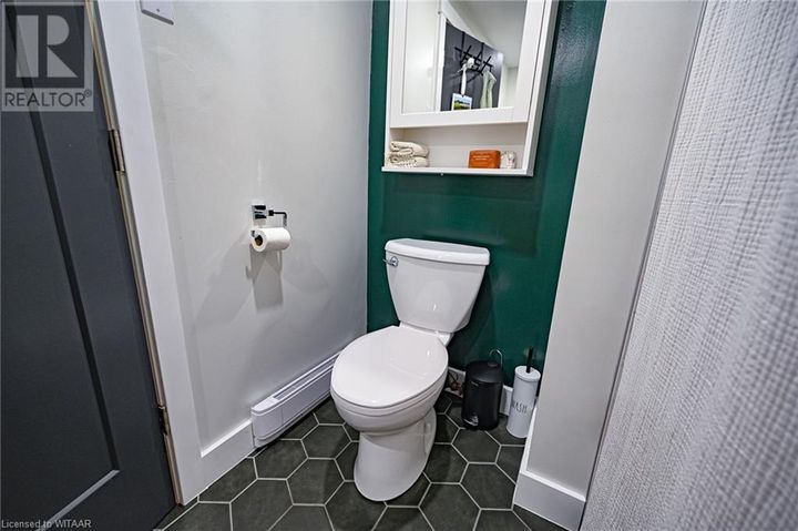 422-queen-street-delhi-18 at 422 Queen Street, Delhi