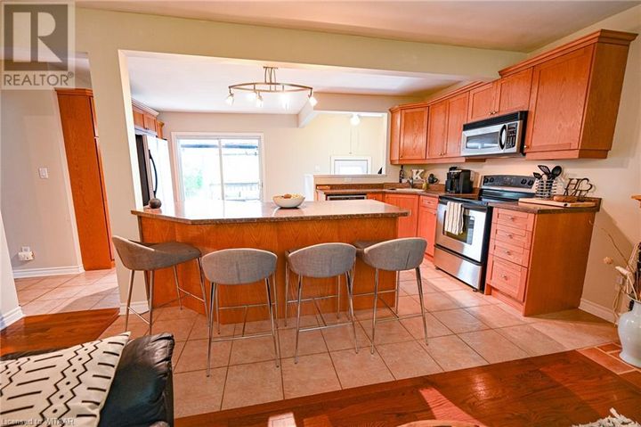 1351-kostis-avenue-london-23 at 1351 Kostis Avenue, London