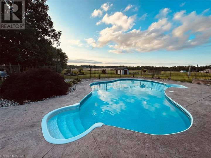 689-goshen-road-tillsonburg-10 at 689 Goshen Road, Tillsonburg