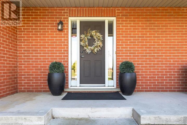 1554-mall-road-norfolk-county-07 at 1554 Mall Road, Norfolk County