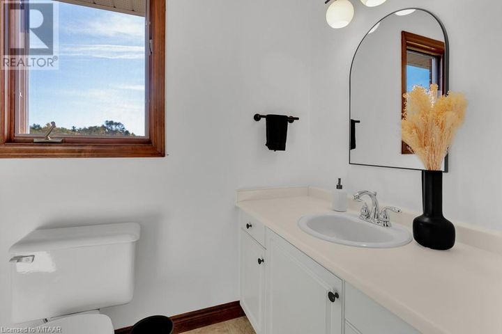 1554-mall-road-norfolk-county-16 at 1554 Mall Road, Norfolk County