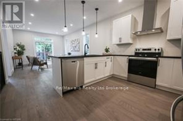 401-12-washington-street-norwich-norwich-town-02 at 401 - 12 Washington Street, Norwich (Norwich Town)