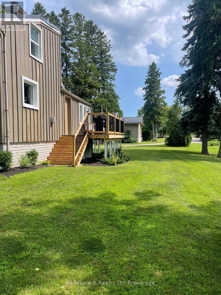 124719-mall-road-norwich-15 at 124719 Mall Road, Norwich