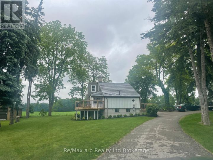 124719-mall-road-norwich-16 at 124719 Mall Road, Norwich