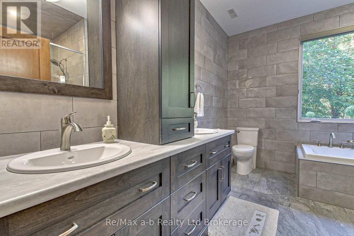 685856-highway-2-norwich-eastwood-19 at 685856 HIGHWAY 2, Norwich (Eastwood)