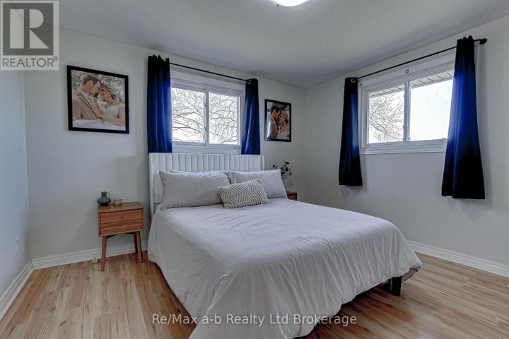 485527-firehall-road-norwich-18 at 485527 Firehall Road, Norwich