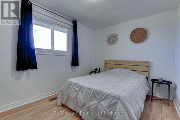 485527-firehall-road-norwich-19 at 485527 Firehall Road, Norwich