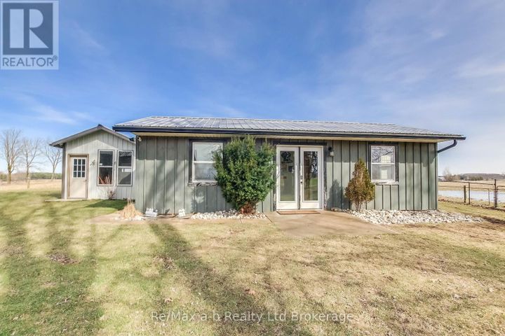 485527-firehall-road-norwich-24 at 485527 Firehall Road, Norwich