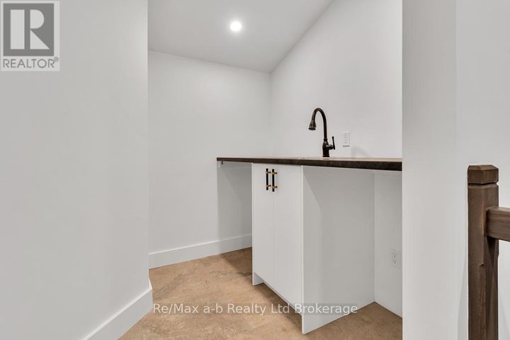 773624-hwy-59-rr1-norwich-15 at 773624 - 59 Hwy Rr#1, Norwich