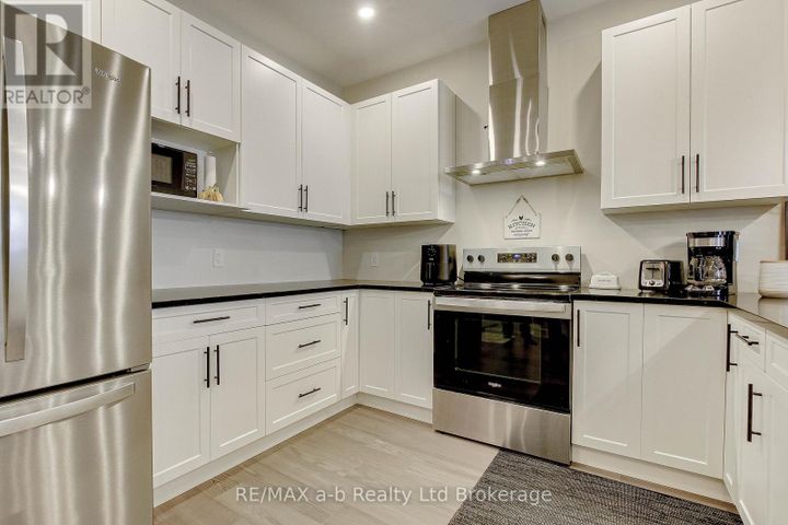 402-12-washington-street-w-norwich-norwich-town-06 at 402 - 12 Washington Street W, Norwich (Norwich Town)