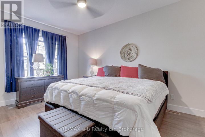 402-12-washington-street-w-norwich-norwich-town-11 at 402 - 12 Washington Street W, Norwich (Norwich Town)