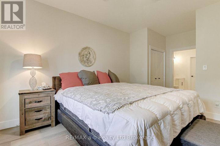 402-12-washington-street-w-norwich-norwich-town-12 at 402 - 12 Washington Street W, Norwich (Norwich Town)